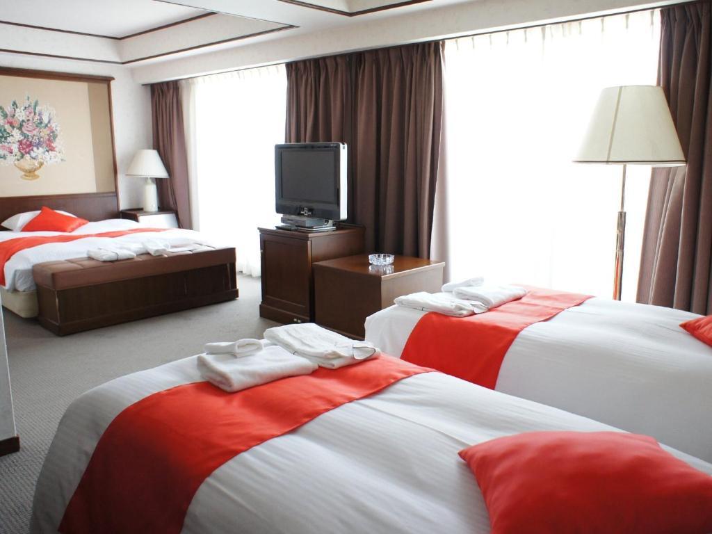 Daiichi Grand Hotel Kobe Sannomiya Exterior photo